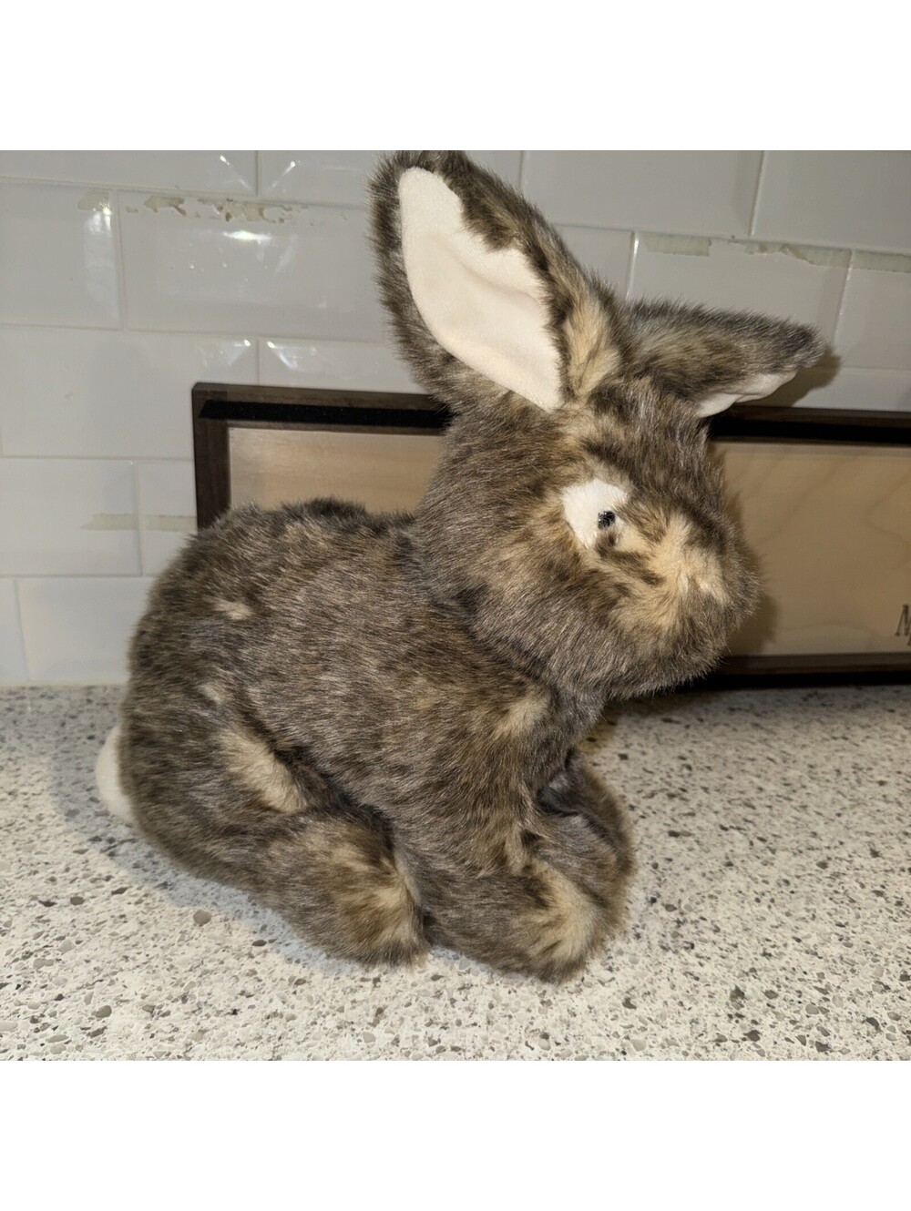 Madison Chic Rabbit 2016 Batch No 608235